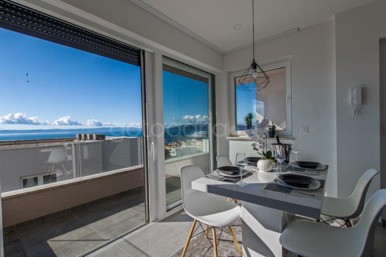 Luxury Apartment Sofia -Free Beach Parking Makarska Exteriör bild
