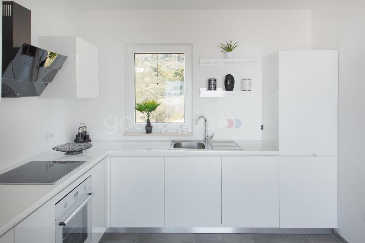 Luxury Apartment Sofia -Free Beach Parking Makarska Exteriör bild