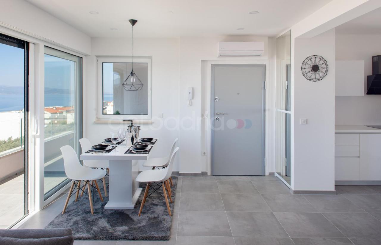 Luxury Apartment Sofia -Free Beach Parking Makarska Exteriör bild