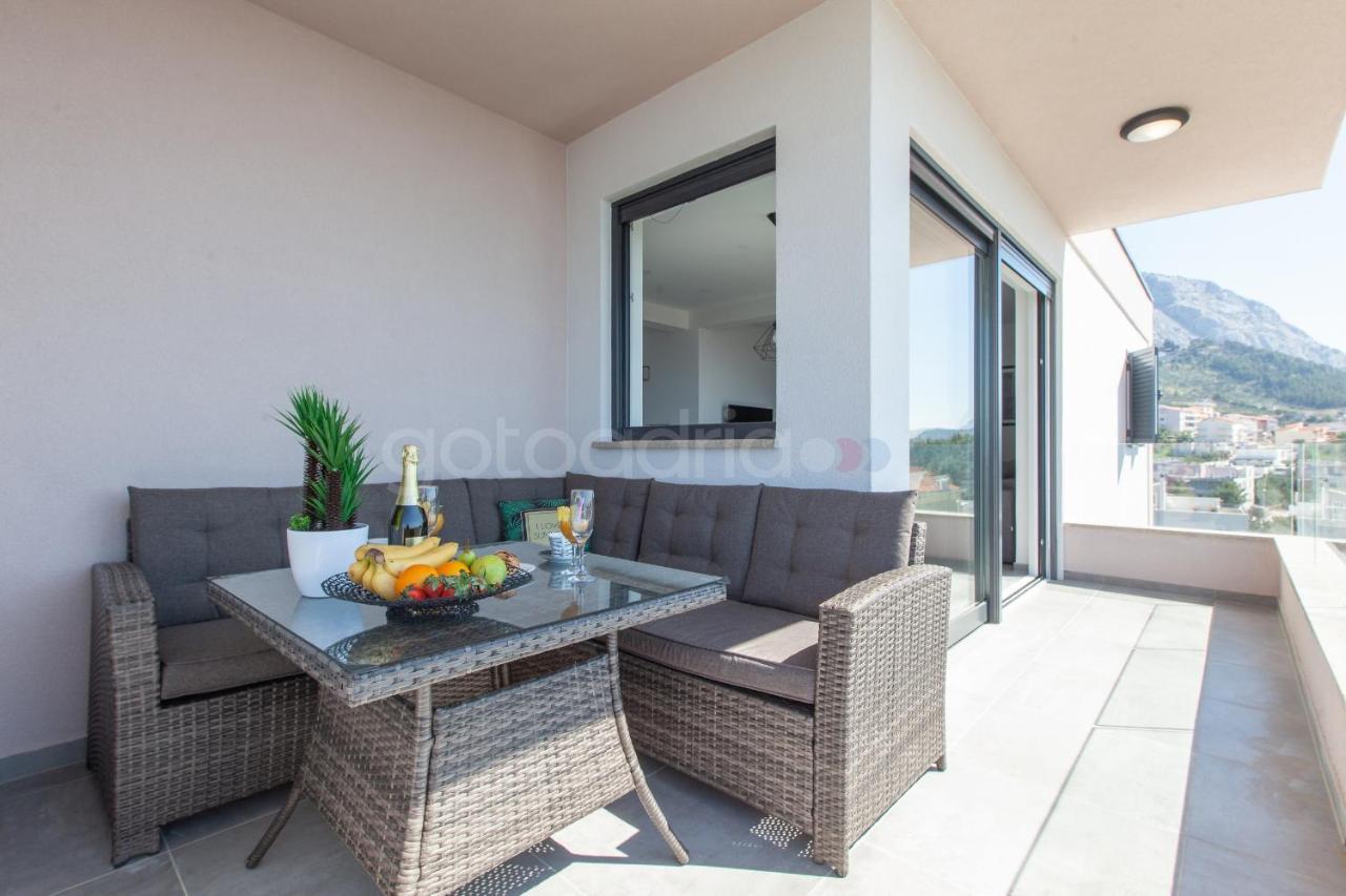 Luxury Apartment Sofia -Free Beach Parking Makarska Exteriör bild